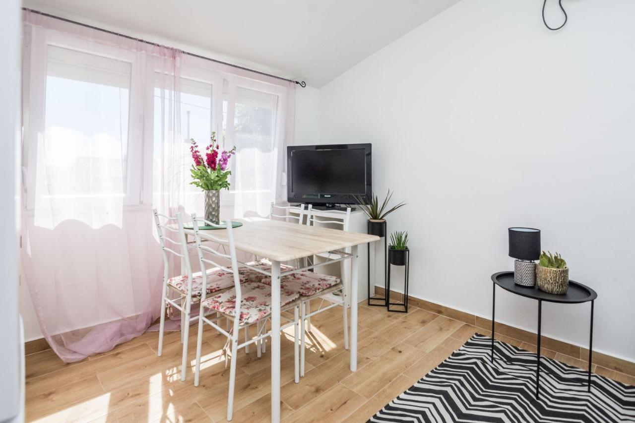 Cosy Apartments Near The Sport Center And Exercise Park Visnjik - 扎达尔 外观 照片